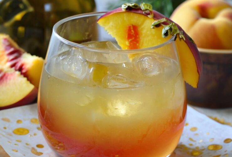 Texas Roadhouse Peach Fuzz Recipe